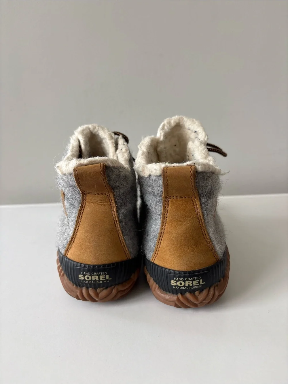 Sorel Out N About Plus Felt Boots Women’s 7 Waterproof